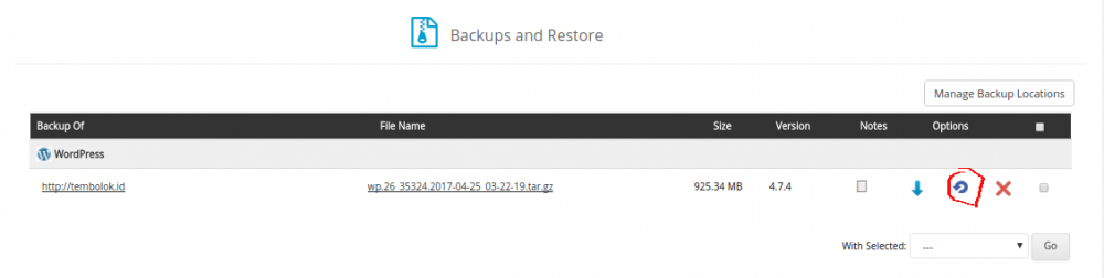 pilih hasil backup yang ingin direstore menggunakan softaculous apps installer